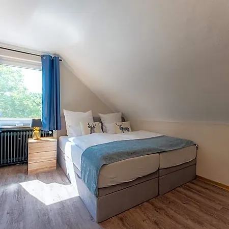 Hotel Neuhaus 4*